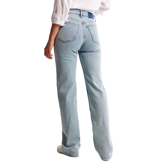 Abercrombie & Fitch 90s Relaxed Jeans High Rise - Size 26/2XL - Picture 6 of 7